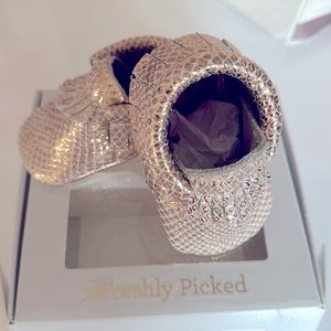 Freshly picked new in box